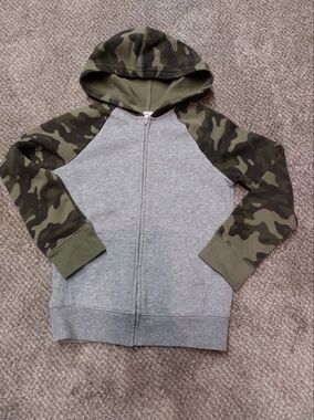 Kids jumping beans Gray Hoodie with Green Camo Sleeves